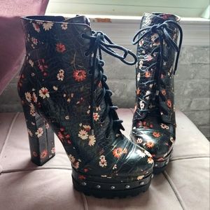 Jessica Simpson Irella boots floral size 10